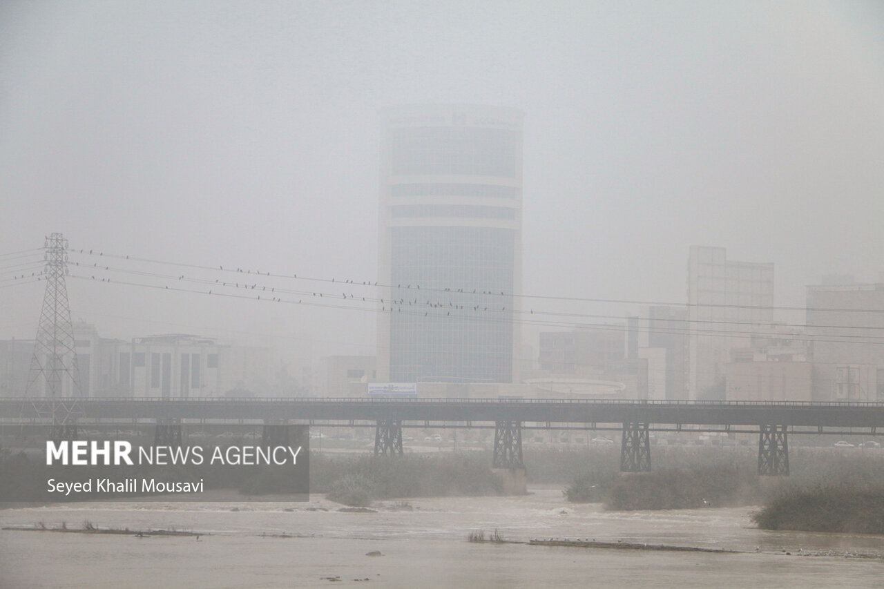 هوای اهواز در وضعیت قرمز قرار گرفت
