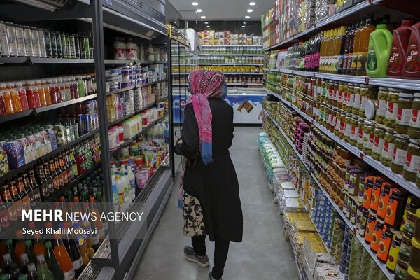 معاون صمت تهران: عدم ثبت قیمت در سامانه ۱۲۴ تخلف است