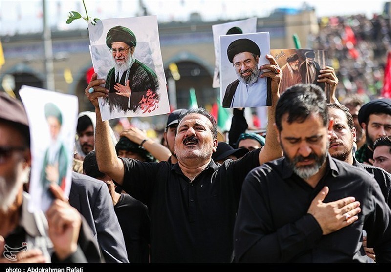 حال و هوای کرمانشاه همزمان با مراسم وداع با رهبر شهید + فیلم