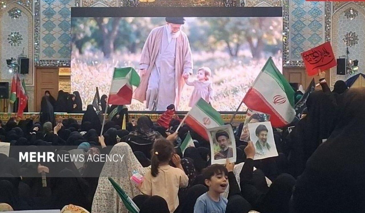 برگزاری مراسم یادبود شهدای خانواده امام شهید و رهبر معظم انقلاب اسلامی