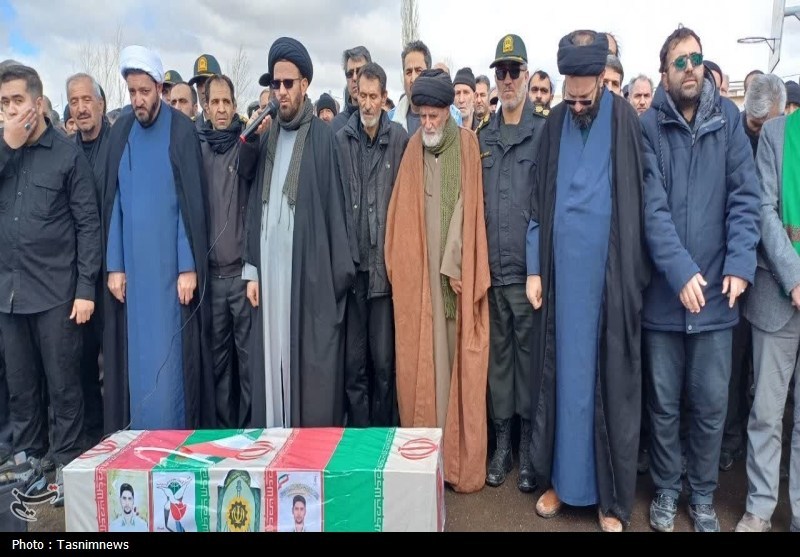 شهید سید امیرحسین کرباسی  در روستای قره بلاغ زنجان تشییع شد