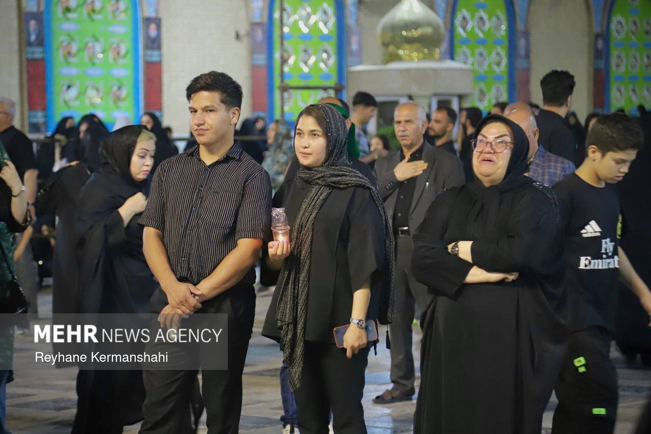 پیشوا در سوگ کاروان کربلا؛ روایت تصویری شام غریبان