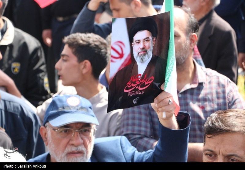 پیام خبرنگاران تسنیم خراسان‌شمالی به رهبر انقلاب/ایستاده تا پای جان