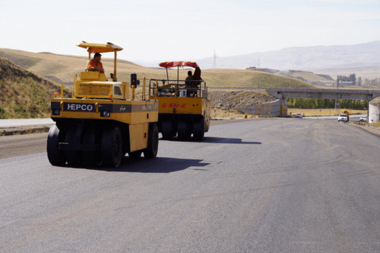 ۲۱ کیلومتر دیگر از بزرگراه اردبیل - سرچم زیر بار ترافیک رفت