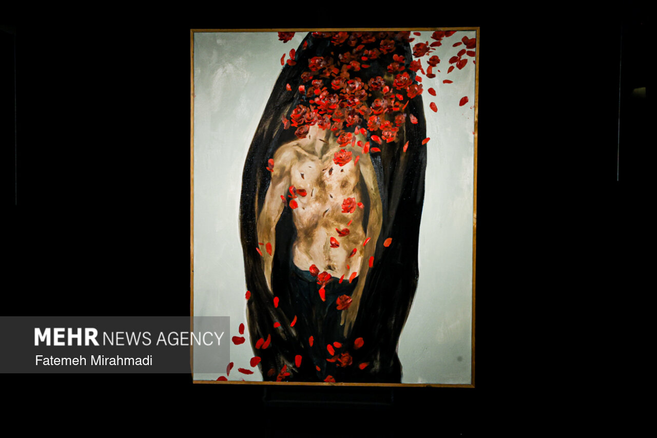 مراسم رونمایی از اثر "سایه امنیت"