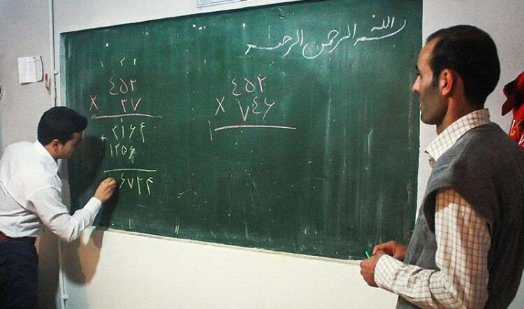 سوادآموزی چراغ امید و توانمندسازی در دل خانواده‌هاست