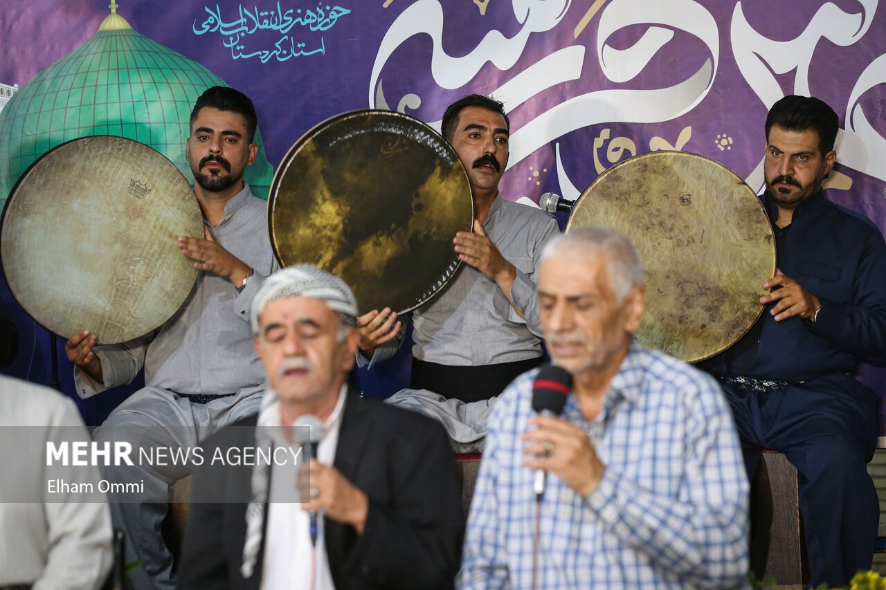 بزرگترین مراسم مولودی خوانی کشور در سنندج