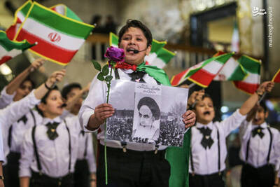 شهرخبر - عکس/ مراسم سالروز ورود امام خمینی(ره) به کشور