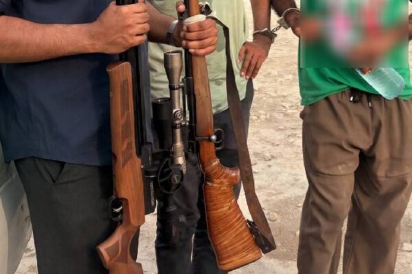 دستگیری ۲ متخلف شکار و صید در بندرعباس