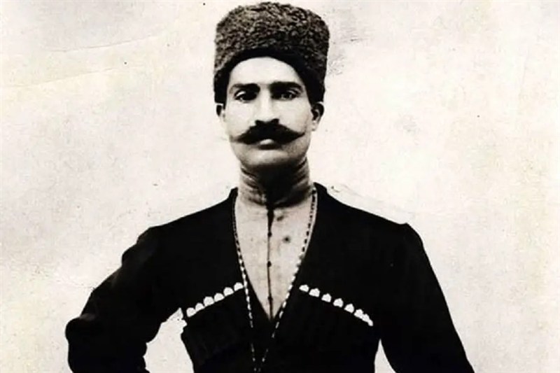 وقتی نمک امیر موید و میرزاکوچک‌خان را خورد و نمک‌دان شکست