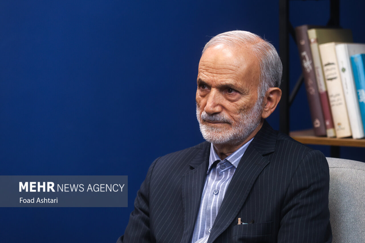 کارخانه‌ای: آیت‌الله سید مجتبی خامنه‌ای تجلی منظومه رهبر انقلاب است