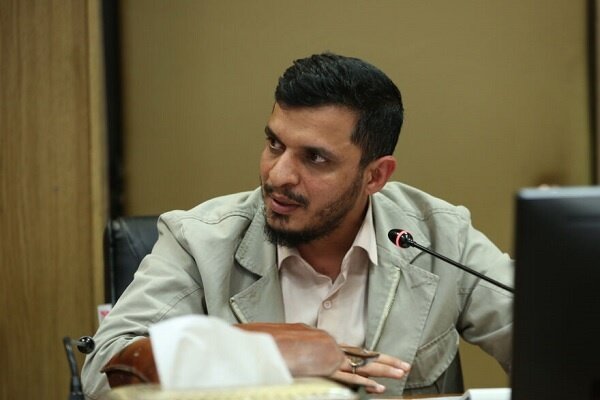 استقبال از ادبیات امیدبخش با وجود هژمونی رسانه ای/ بیا از آینده حرف بزنیم!