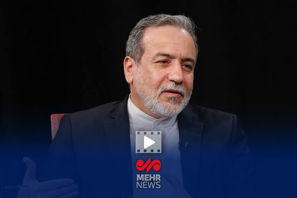 عراقچی: دخالت در مدیریت ایران بر تنگه هرمز تنش‌ها را تشدید می‌کند