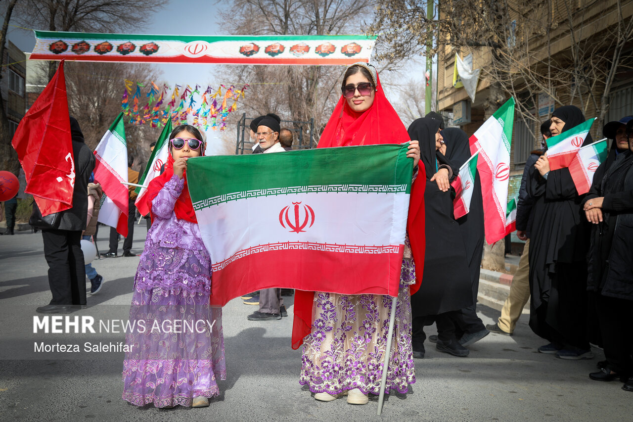 راهپیمایی ۲۲ بهمن در شهرکرد