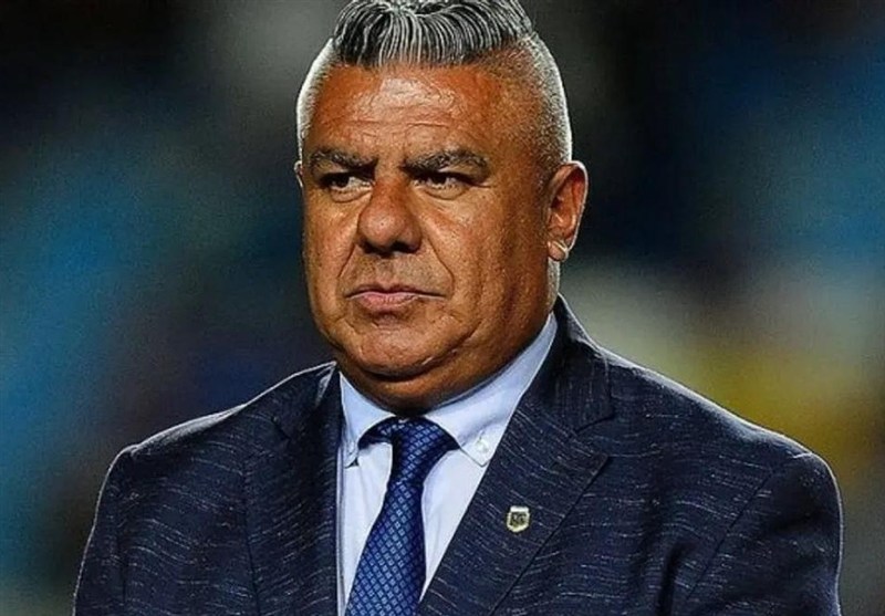 رئیس اتحادیه فوتبال آرژانتین ممنوع‌الخروج شد