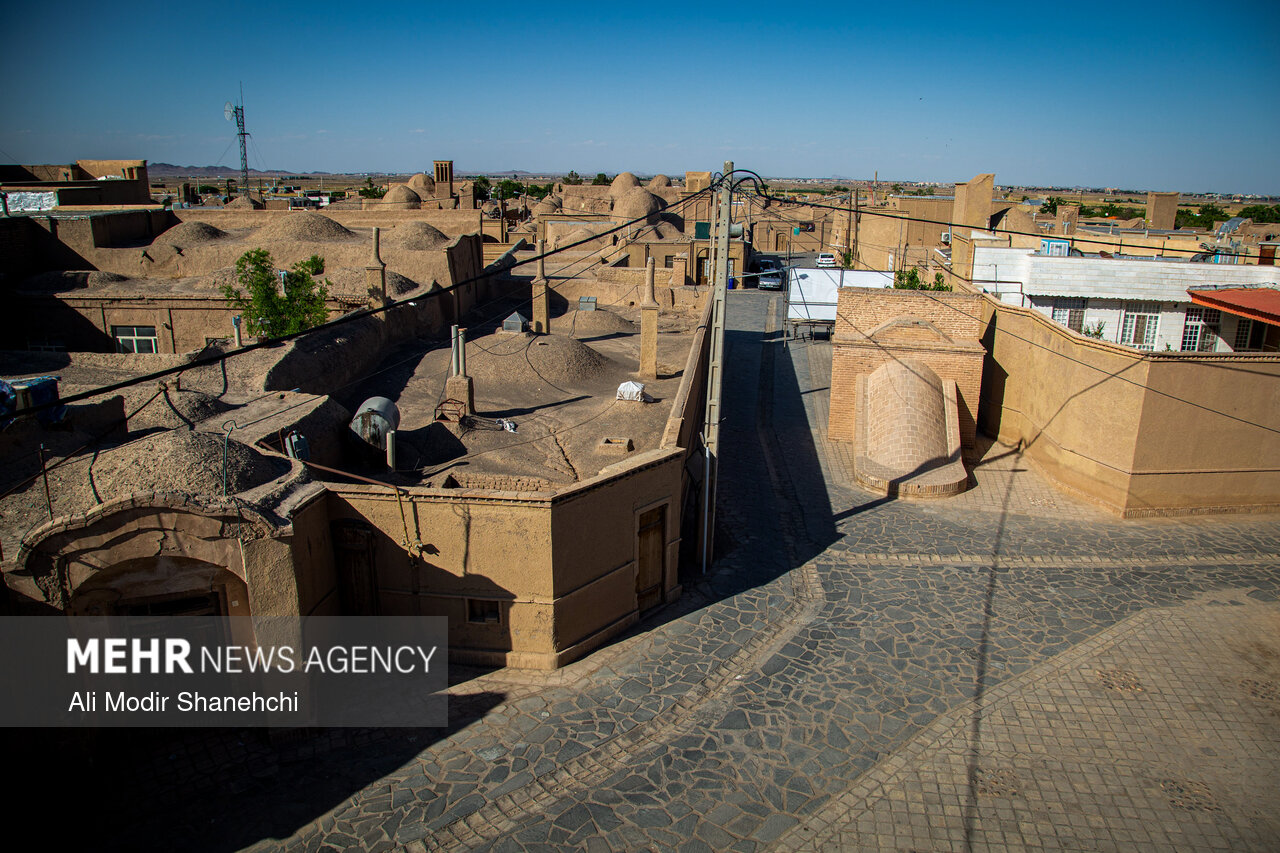 آیا توسعه روستایی در ایران، متولی واحد دارد؟
