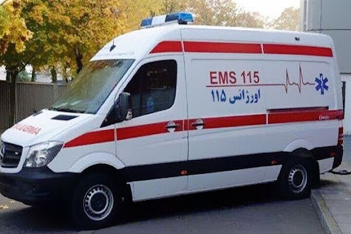 یک دستگاه آمبولانس جدید به مرکز جامع سلامت آبپخش تحویل شد