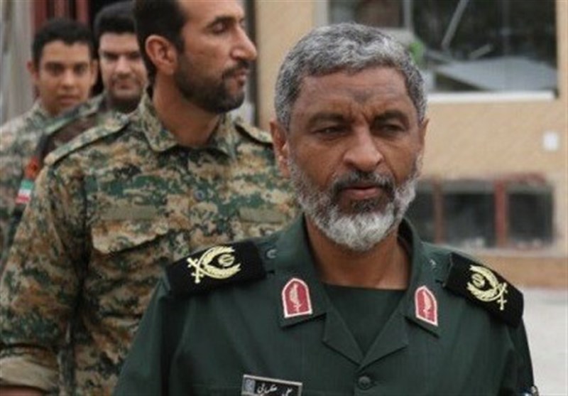 دریادار عظمایی با حکم رهبرانقلاب فرمانده نیروی دریایی سپاه شد