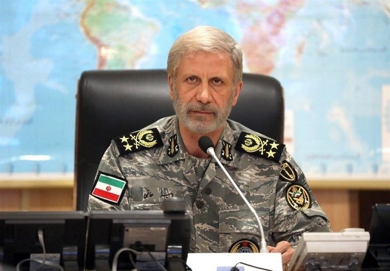 سرلشکر حاتمی: رئیس‌جمهور صدای صلابت ملت مبعوث و شجاع ایران بود