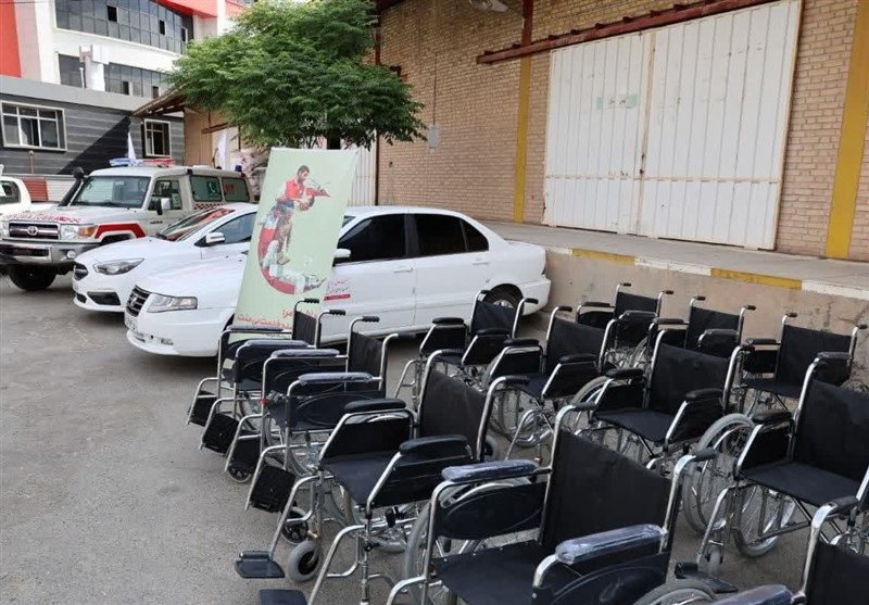 6 ویلچر برقی به توان‌یابان چرام اهدا شد+فیلم