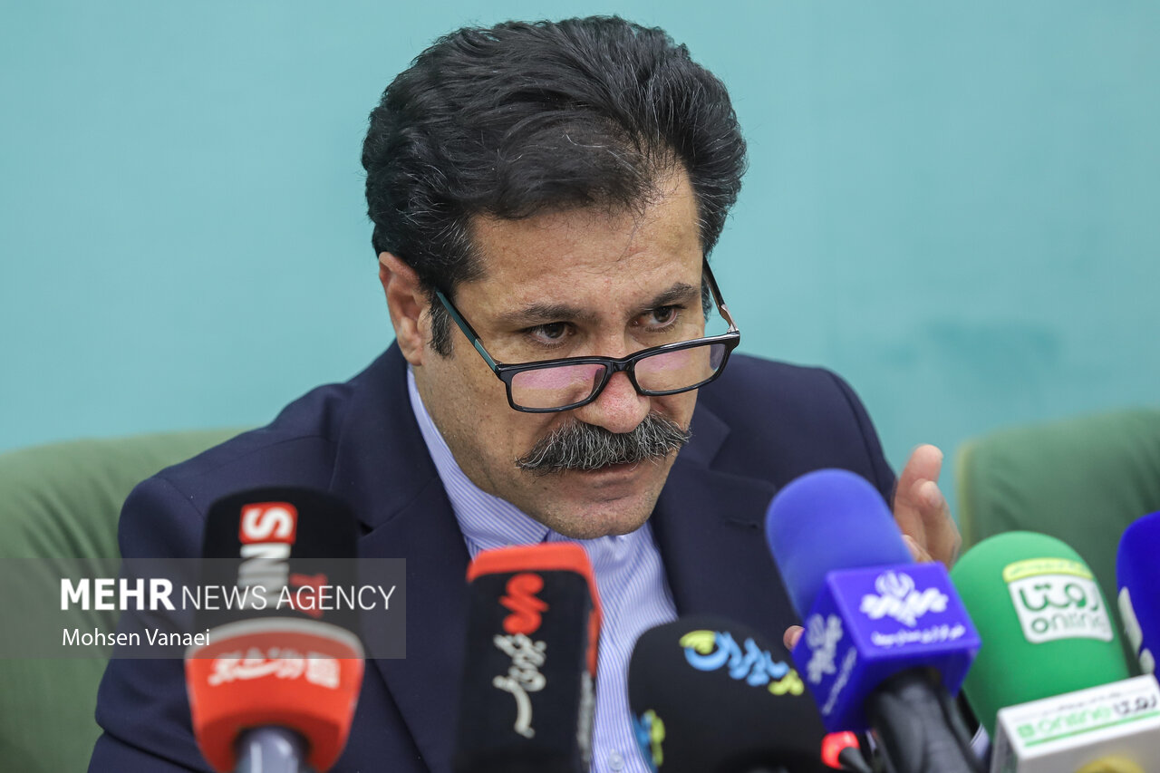 معاون رئیس‌جمهور: تسهیلات ویژه‌ به استان‌های مرزی تخصیص می‌یابد