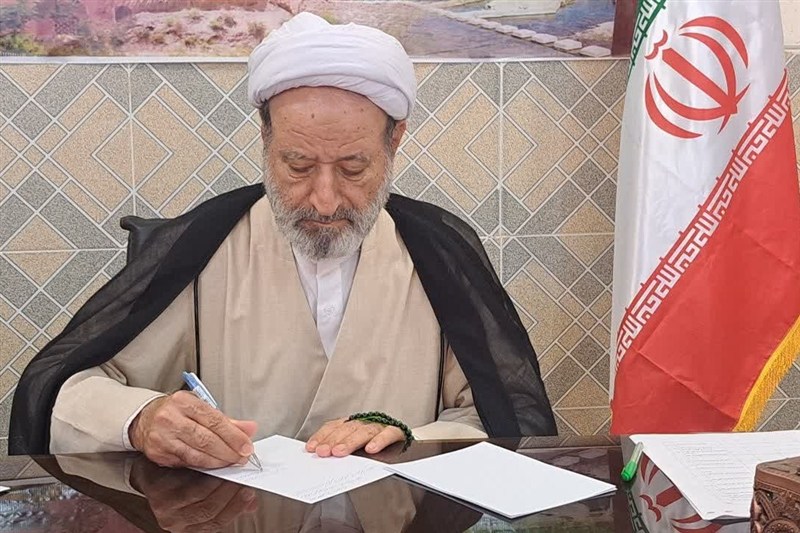 قرآن باید از طاقچه‌ها به متن زندگی مردم بازگردد