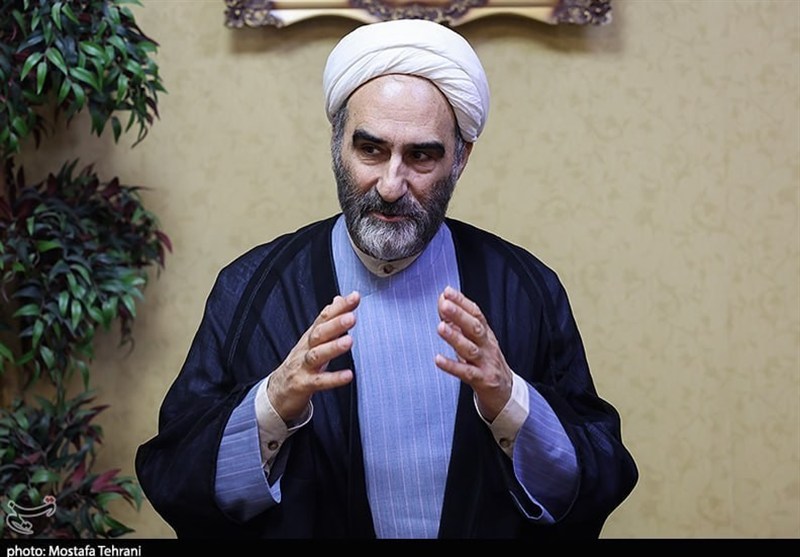 نظریه قرآنیِ تحول تاریخی؛ تحلیلی از تشییع امام شهید امت
