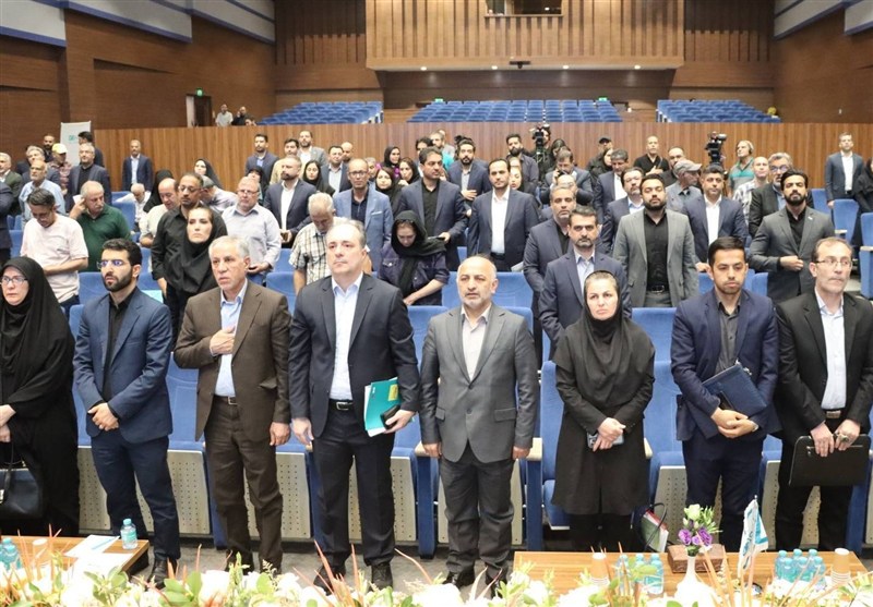 بیمه دی در قله‌ی عملکرد؛ جهش 52 درصدی سود و درخشش در صدر صنعت