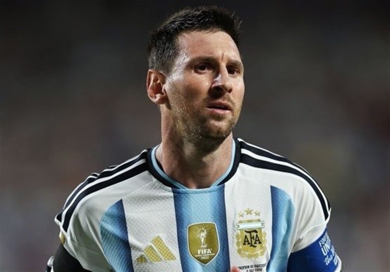 مسی: دیدار با انگلیس یک بازی منحصر به فرد است