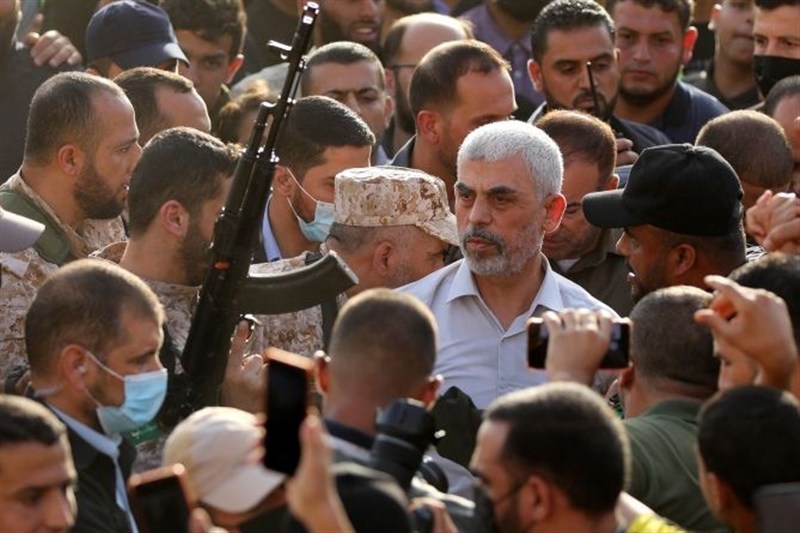 مرگی چنان شهادتِ سنوارم آرزوست!