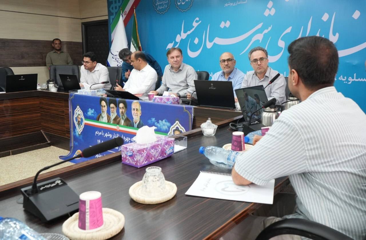 بررسی مشکلات ارتباطی و ساخت مسکن مددجویان عسلویه