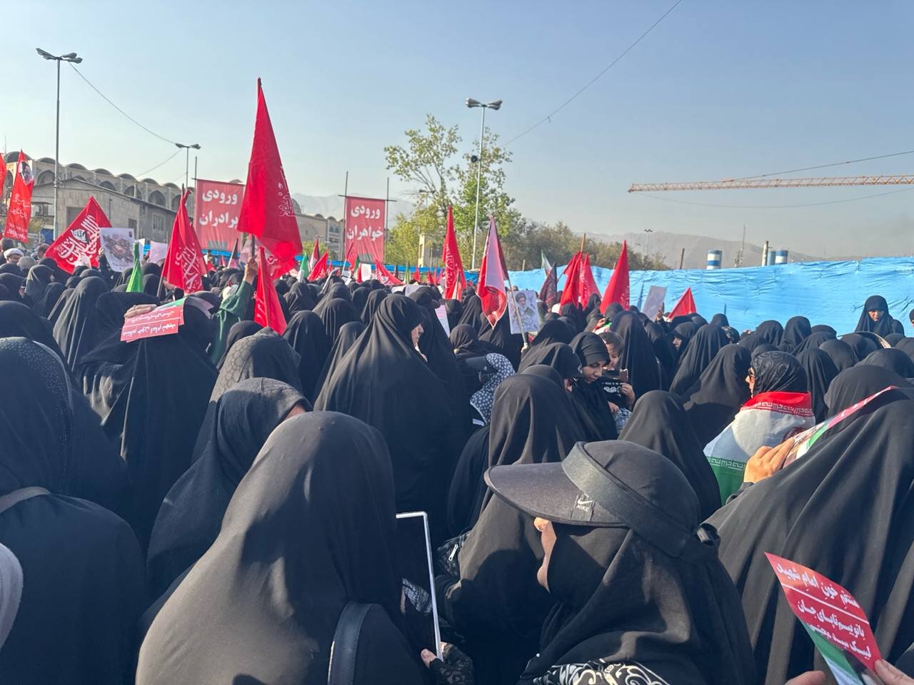مراسم بزرگداشت رهبر شهید انقلاب در مصلای امام خمینی برگزار شد