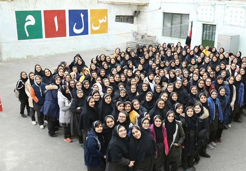 مدارس سلام متعلق به کیست؟ پشت پرده این مجموعه آموزشی