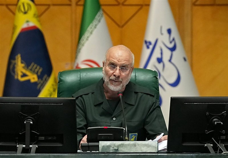 قالیباف: تا تنبیه متجاوز گریبان‌شان را رها نخواهیم کرد
