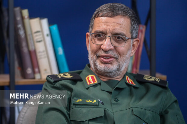 سردار «علی‌محمد نائینی» سخنگوی سپاه به شهادت رسید