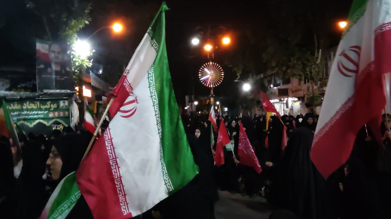 میدان داری لنگرودی ها در صد و سی و پنجمین شب دفاع از وطن