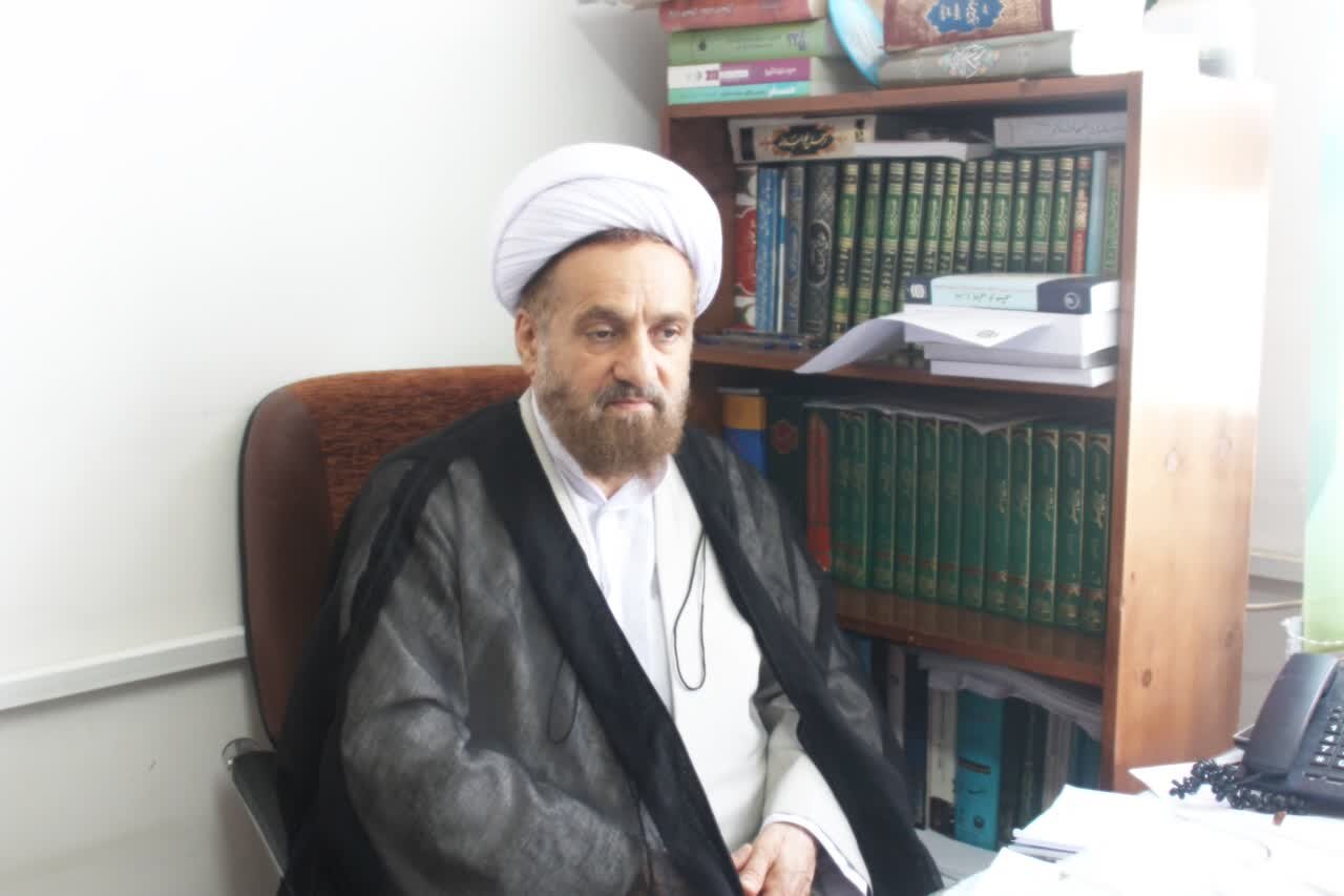 معیارهای رهبر در اندیشه اسلامی؛ از اجتهاد و تقوا تا زمان‌شناسی