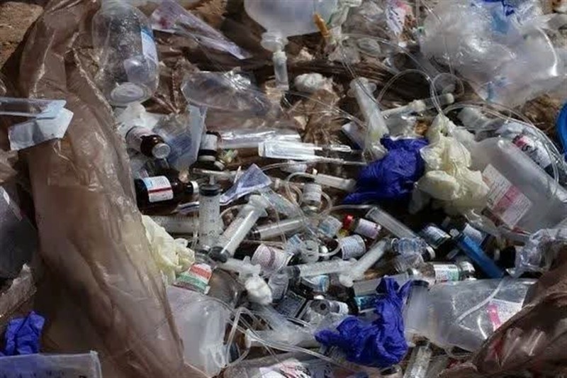 رهاسازی پسماندهای بیمارستانی در ورودی خرم‌آباد؛ پیگیری قضایی آغاز شد