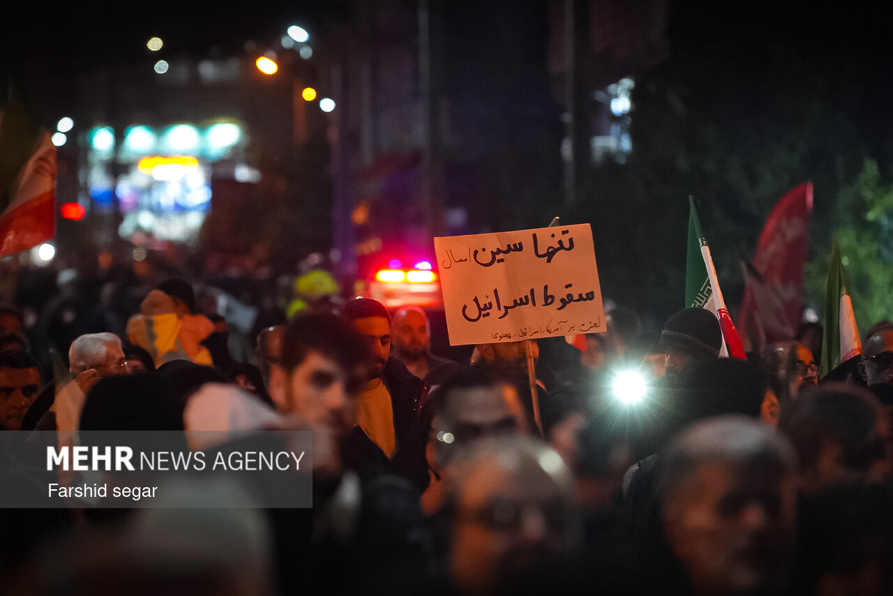 حماسه ای دیگر از قرچک در شب بیست‌وششم تجمعات مردمی