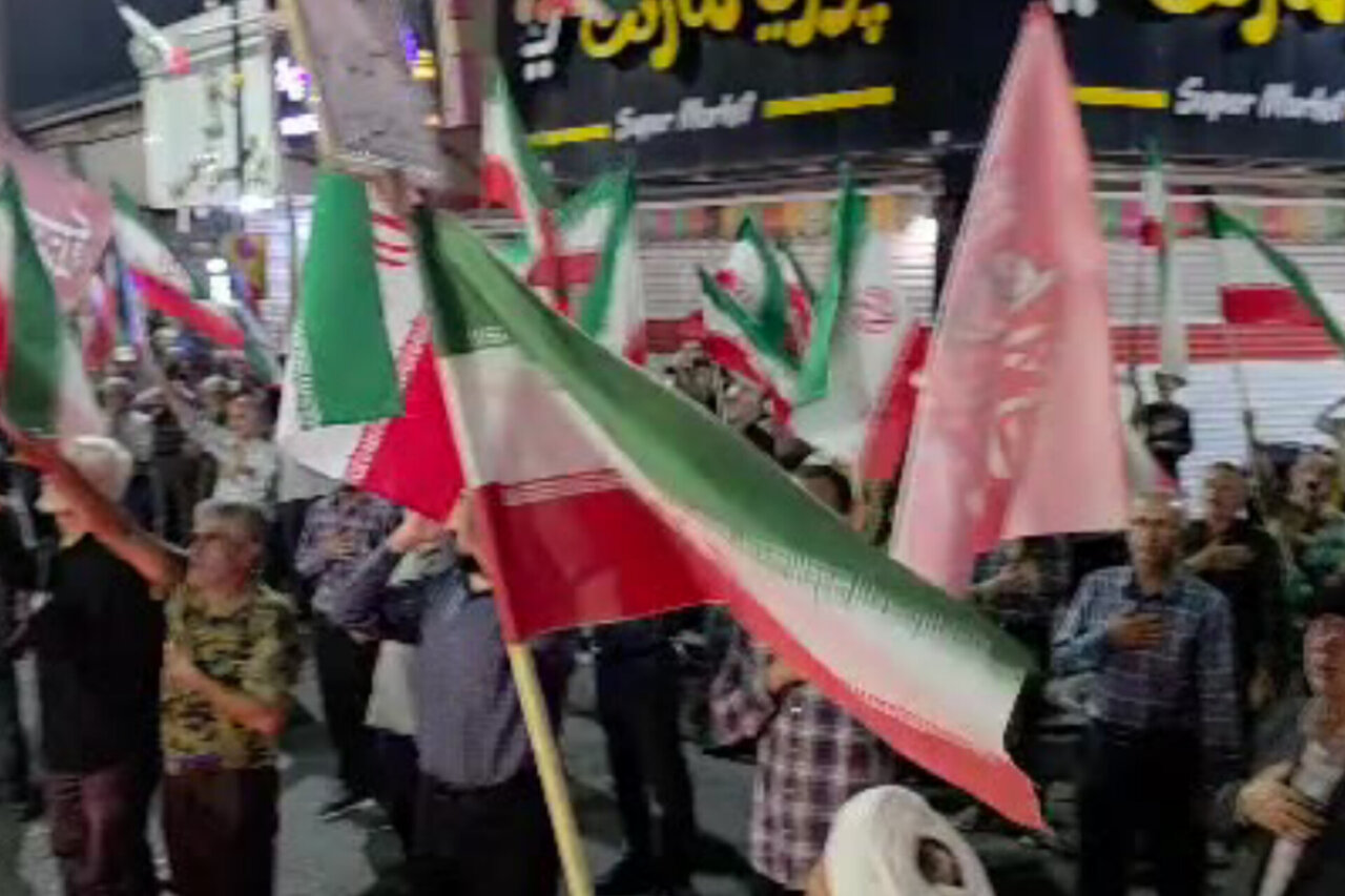 اجتماع مردم مازندران در شب ۲۰۶
