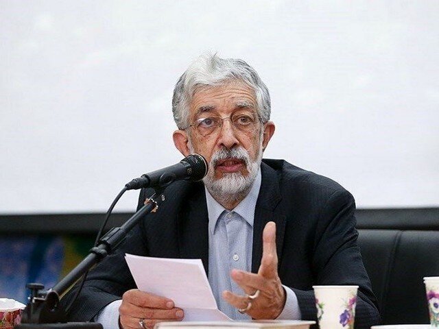 حداد عادل: آقای خامنه‌ای یک گوهر و یک نعمت بزرگ خدا بود
