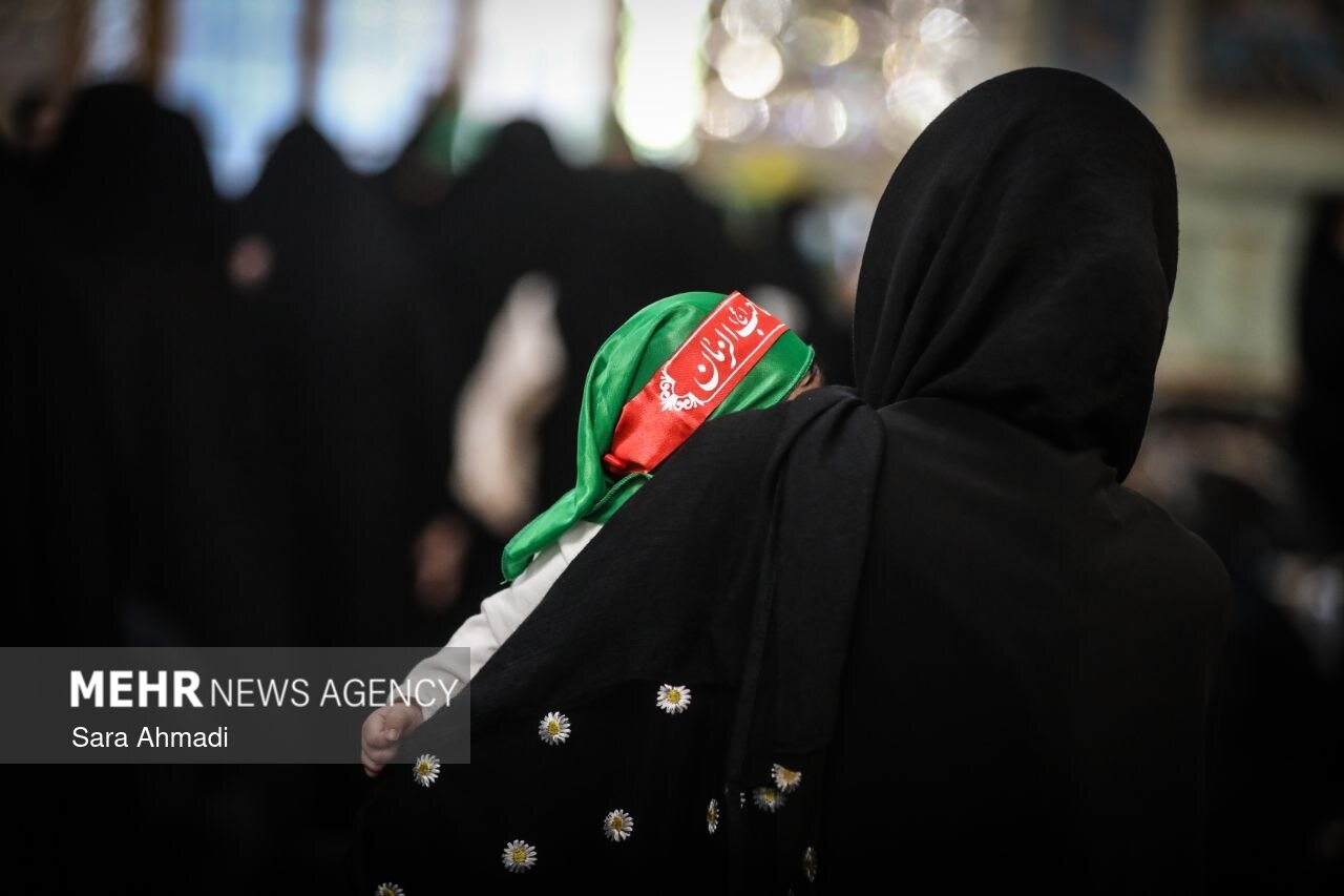 همایش شیرخوارگان حسینی در دماوند برگزار شد