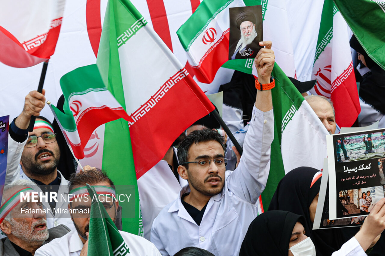 بخشنامه به‌کارگیری نیروهای داوطلب درمانی در شرایط جنگی ابلاغ شد
