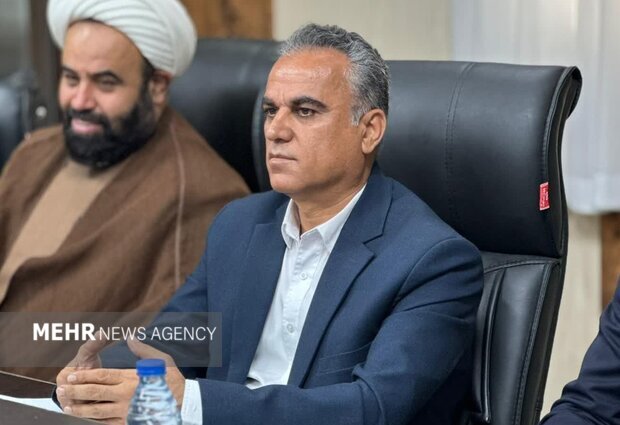 فرماندار کنگان: گران‌فروشی یا کم‌فروشی گزارش شود