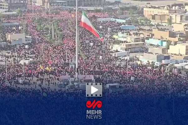 تشییع پیکرهای مطهر رهبر شهید انقلاب و خانواده ایشان در شهر قم