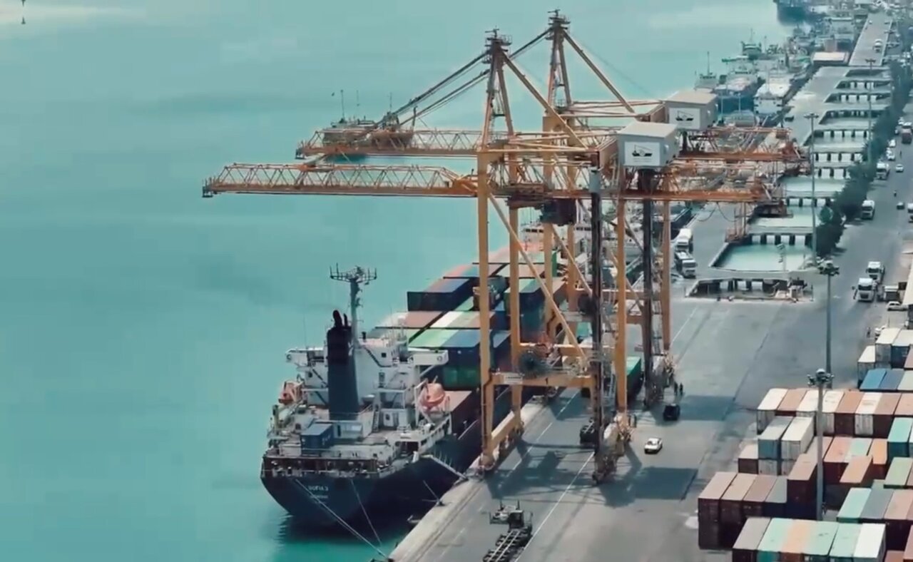 ۱۵۰ هزار تن کالای اساسی از طریق بنادر استان بوشهر تخلیه شد