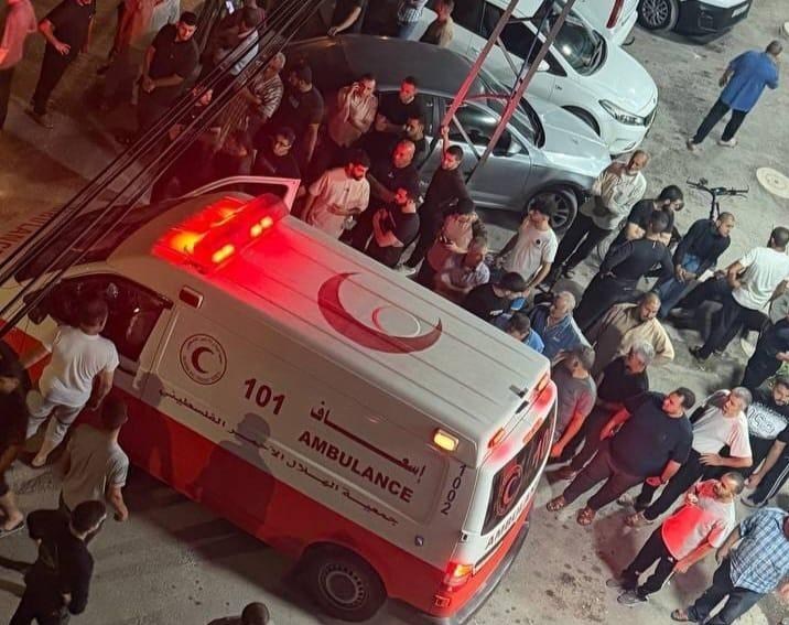 شهید و زخمی شدن 4 فلسطینی در حملات وحشیانه شهرک‌نشینان به کرانه باختری