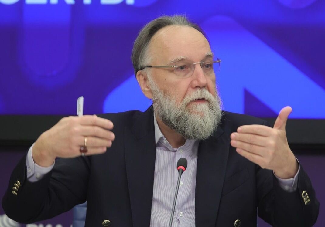 آیت الله خامنه ای با شهادتشان شاید بیش از دوران حیات خود اثرگذار بودند