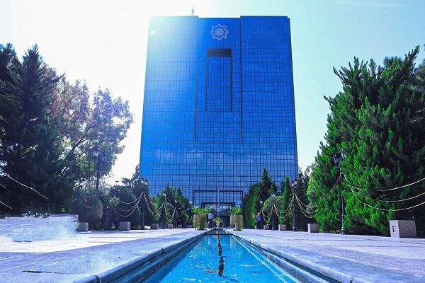 بانک مرکزی: افزایش یکباره یا مرحله‌ای نرخ سود بانکی مورد تأیید نیست