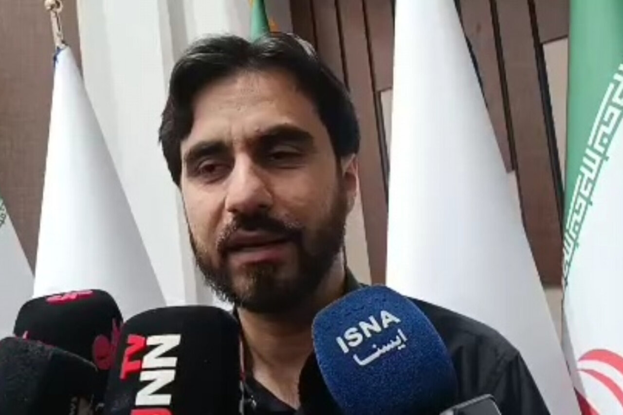 مشهدی ها از آقای شهید استقبال می کنند
